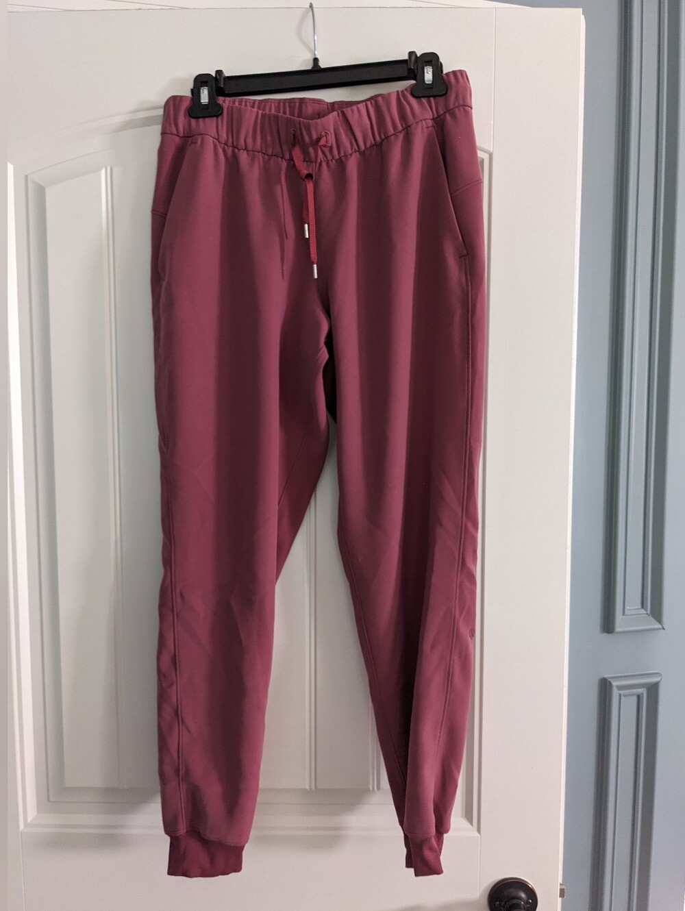Lululemon On the Fly Jogger Dust Mauve Rose Size 6